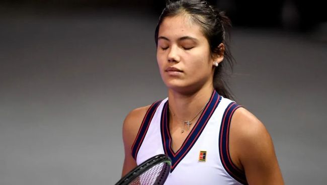 在暗中关注 在暗中关注