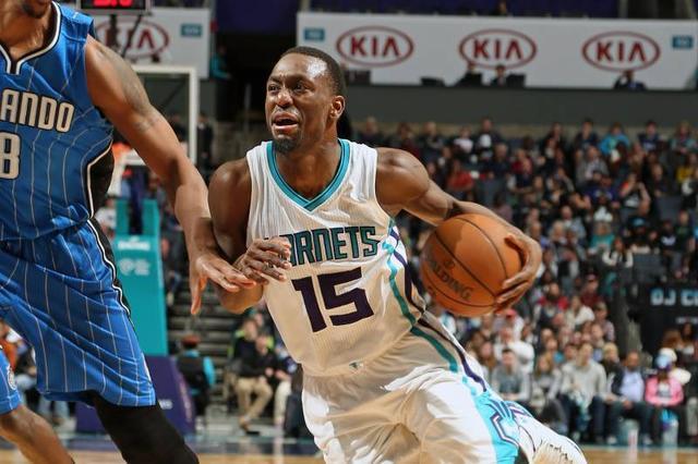 12后卫在 12后卫在